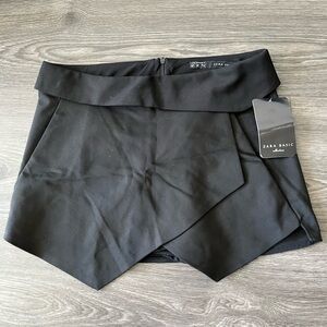 BNWT Zara Origami Shorts Size XS